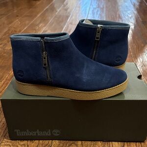 NIB Timberland Dark Blue Suede Boots